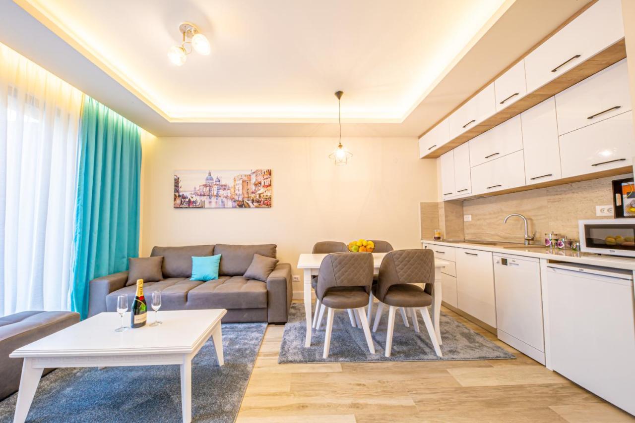 Mar Azul Apartments Petrovac Dış mekan fotoğraf